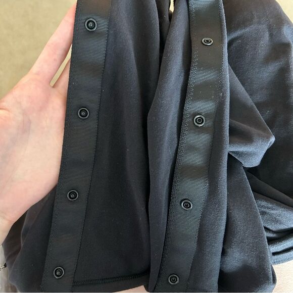 Lululemon Vinyasa Scarf Modal French Terry in Black Snap Buttons Cozy Warm - Picture 6 of 6